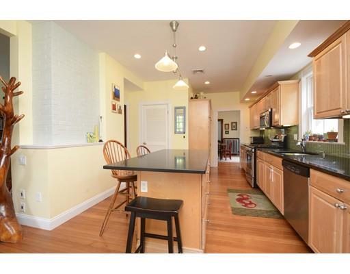 122 Davis Ave #3, Brookline, MA 02445 photo 8