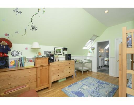 122 Davis Ave #3, Brookline, MA 02445 photo 12