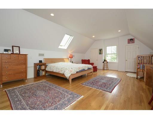 122 Davis Ave #3, Brookline, MA 02445 photo 9