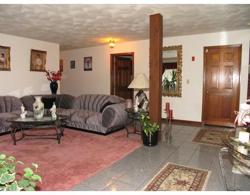 727 Mohawk Dr, Fall River, MA 02722 photo 17