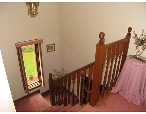 727 Mohawk Dr, Fall River, MA 02722 photo 14