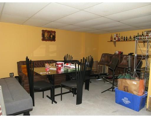 727 Mohawk Dr, Fall River, MA 02722 photo 18