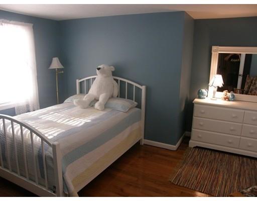 51 Colonial Rd, Webster, MA 01570 photo 15