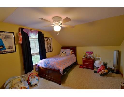 52 Poland St, Webster, MA 01570 photo 17