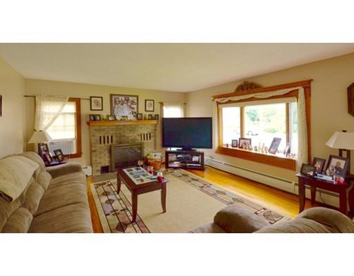 52 Poland St, Webster, MA 01570 photo 12