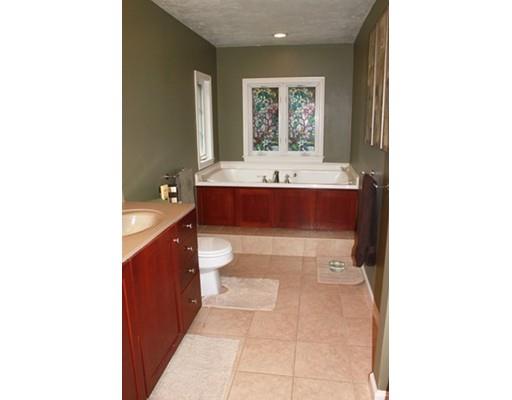 95 Webster St, Douglas, MA 01516 photo 13