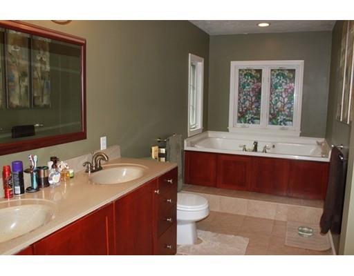 95 Webster St, Douglas, MA 01516 photo 14