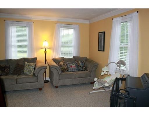 95 Webster St, Douglas, MA 01516 photo 7