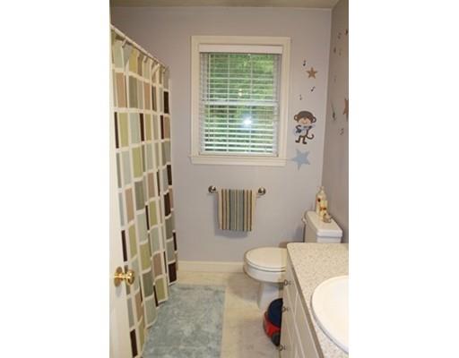 95 Webster St, Douglas, MA 01516 photo 18