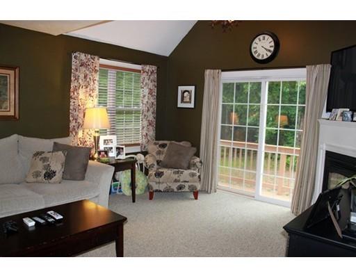 95 Webster St, Douglas, MA 01516 photo 4