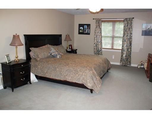 95 Webster St, Douglas, MA 01516 photo 10