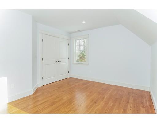 93 Beacon St, Marblehead, MA 01945 photo 19