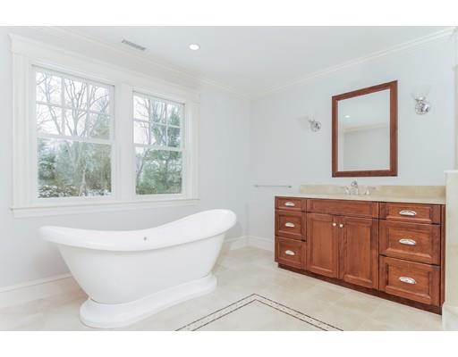 93 Beacon St, Marblehead, MA 01945 photo 18