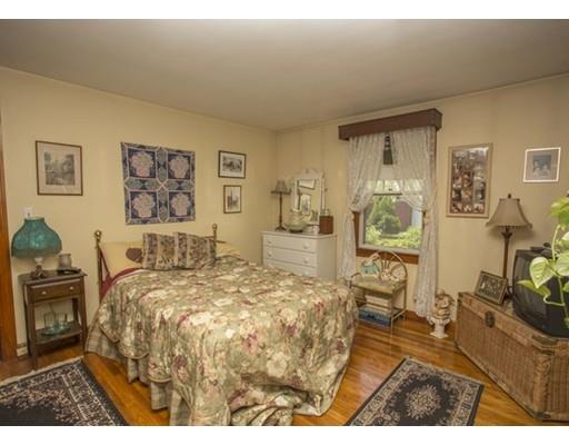 25 Everett St, Taunton, MA 02780 photo 15