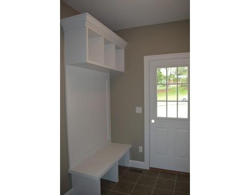 9 Evergreen Terrrace, Millis, MA 02054 photo 11