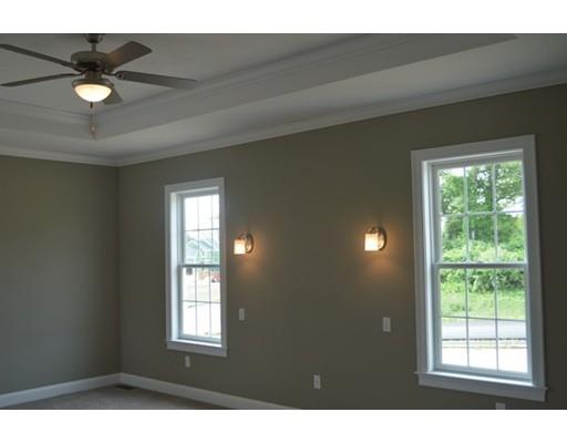 9 Evergreen Terrrace, Millis, MA 02054 photo 7