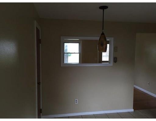 153 Moss Rd, Springfield, MA 01119 photo 7