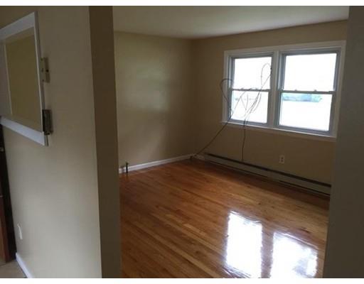 153 Moss Rd, Springfield, MA 01119 photo 9