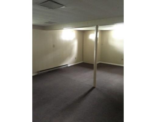 153 Moss Rd, Springfield, MA 01119 photo 18