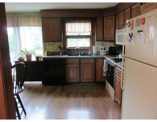 7 Tardy Rd, Chicopee, MA 01020 photo 8