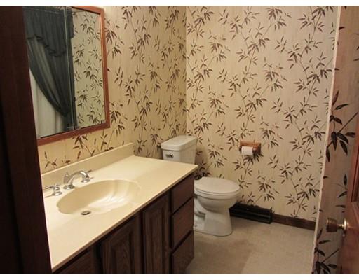 7 Tardy Rd, Chicopee, MA 01020 photo 11