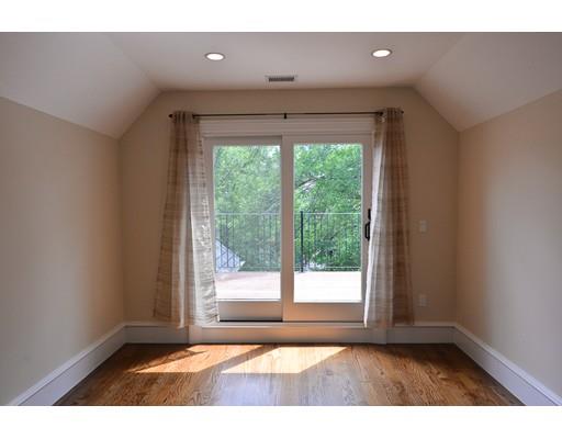 105 Naples, Brookline, MA 02446 photo 12