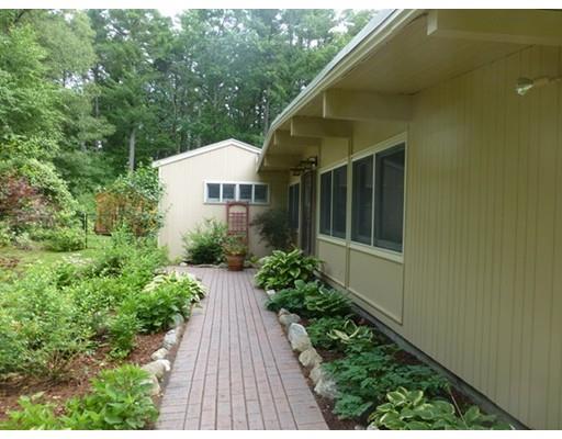 88 Hammond St, Acton, MA 01720 photo 2