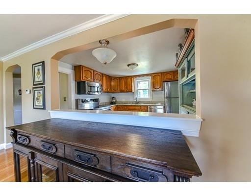 20 Hampton Rd, Natick, MA 01760 photo 4