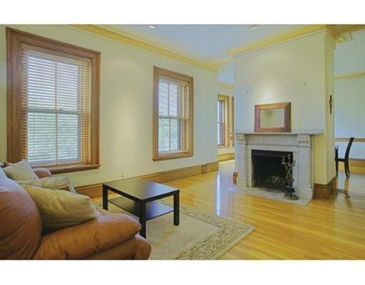72 Walnut St #3, Brookline, MA 02445 photo 3