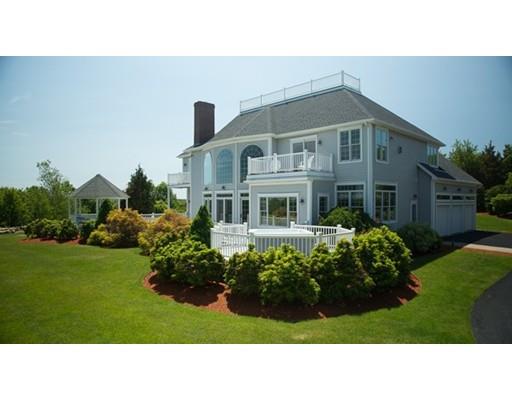 11 Castle View Dr, Gloucester, MA 01930 photo 2