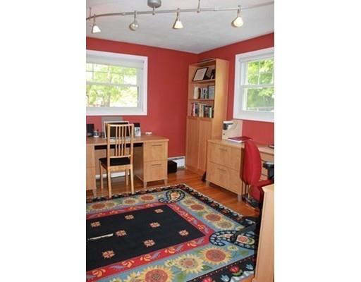 200 Parish Rd, Needham, MA 02492 photo 5