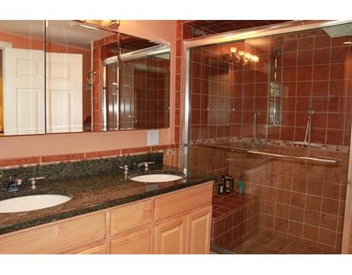 200 Parish Rd, Needham, MA 02492 photo 16