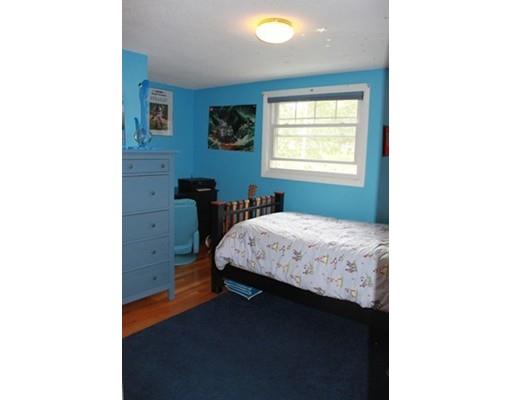 200 Parish Rd, Needham, MA 02492 photo 17