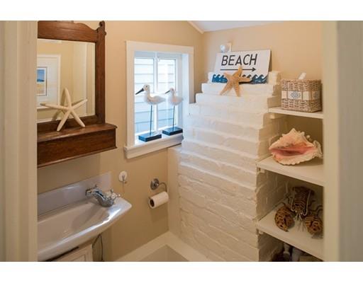 11 Waldron St, Marblehead, MA 01945 photo 9