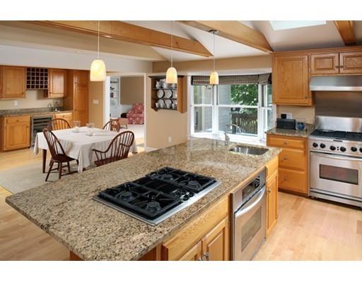 32 Park Cir, Hingham, MA 02043 photo 5