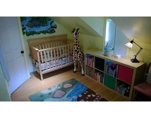 26 Charles St, Danvers, MA 01923 photo 10