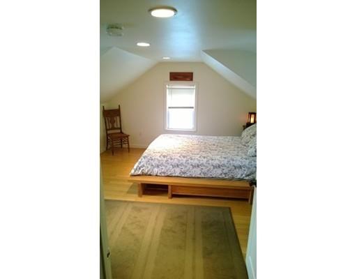 26 Charles St, Danvers, MA 01923 photo 8