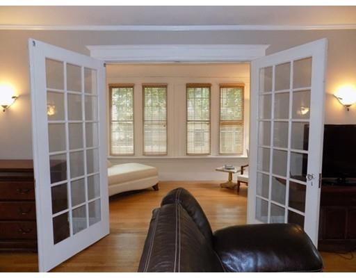 12 Maplewood Ter, Springfield, MA 01108 photo 10