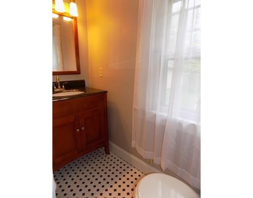 12 Maplewood Ter, Springfield, MA 01108 photo 23