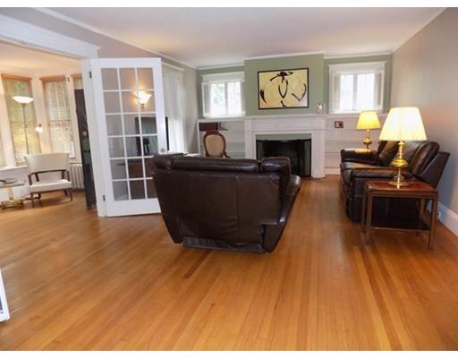 12 Maplewood Ter, Springfield, MA 01108 photo 9