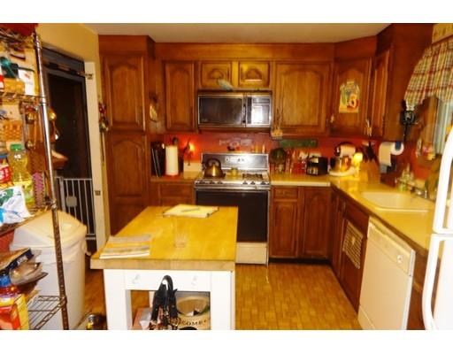 29 Lincoln St, Maynard, MA 01754 photo 4