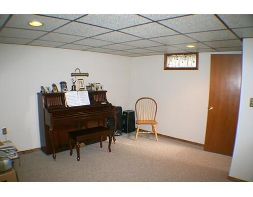 60 Brookside Ave, Webster, MA 01570 photo 20