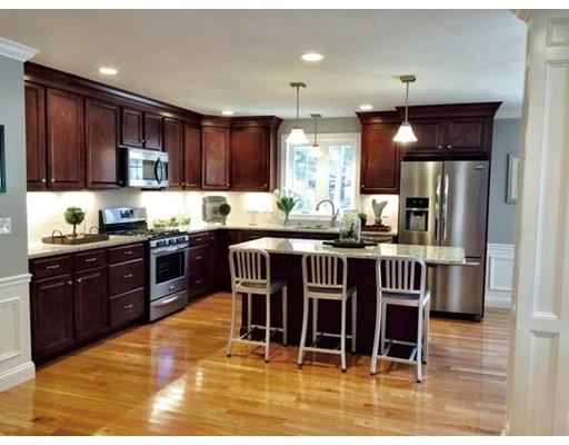 174 Washington, Reading, MA 01867 photo 3