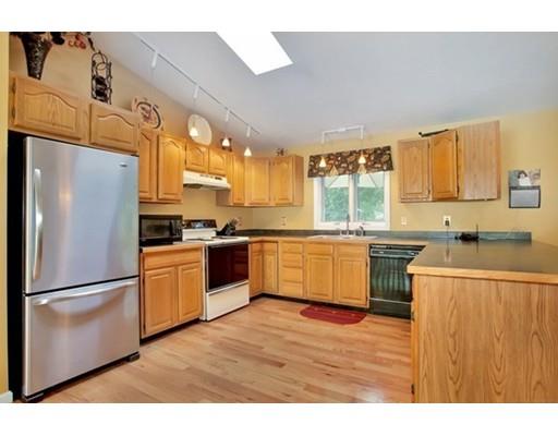 363 Thompson Rd, Webster, MA 01570 photo 5