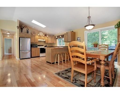 363 Thompson Rd, Webster, MA 01570 photo 8