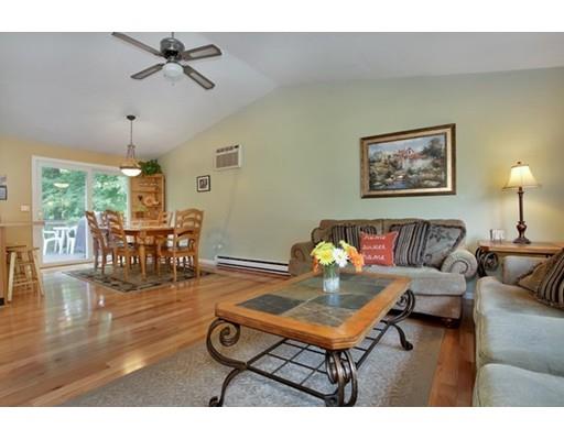 363 Thompson Rd, Webster, MA 01570 photo 10