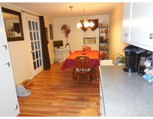 66 Christopher St, Chicopee, MA 01020 photo 11