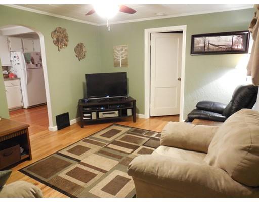 66 Christopher St, Chicopee, MA 01020 photo 5