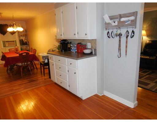 66 Christopher St, Chicopee, MA 01020 photo 10