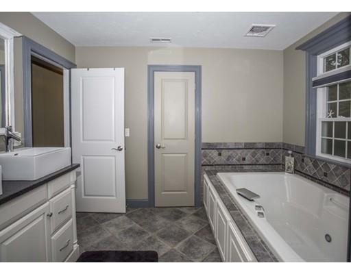 25 Farmers Ln, West Wareham, MA 02576 photo 28